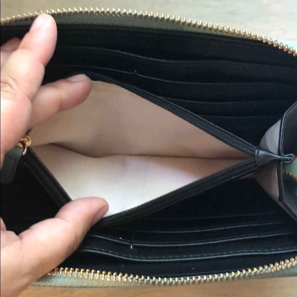 LC wallet - Picture 6 of 6